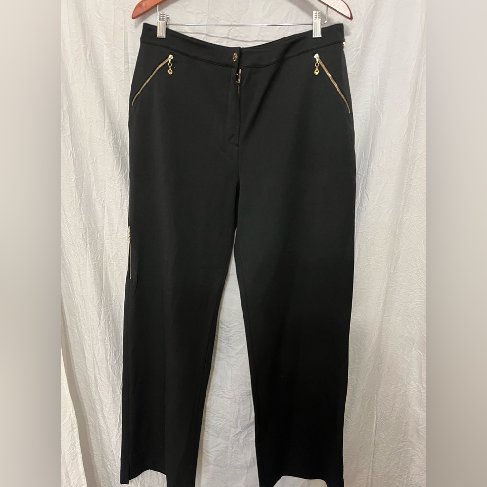 Vtg. ST JOHN SPORT Black Slacks with Gold Hardware. 🌵14
